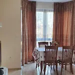 아파트 Luxury Ekaterina 체르노모레츠