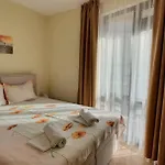 Luxury Ekaterina 아파트 *