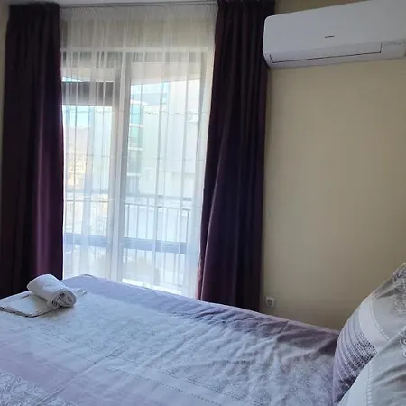 Luxury Ekaterina Apartman