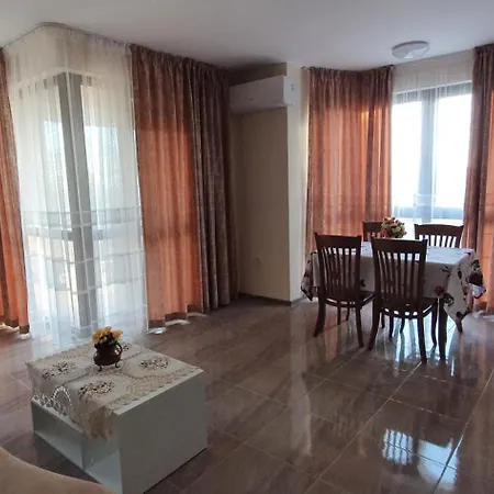 Luxury Ekaterina Apartmán *